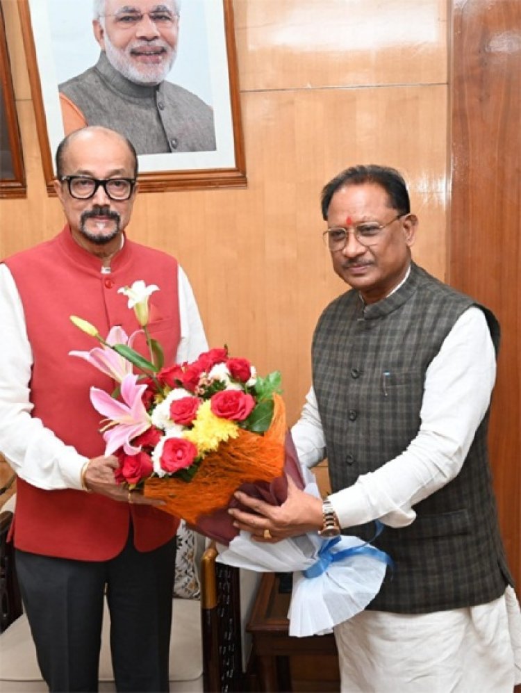 राज्यपाल डेका से मुख्यमंत्री साय ने भेंट की