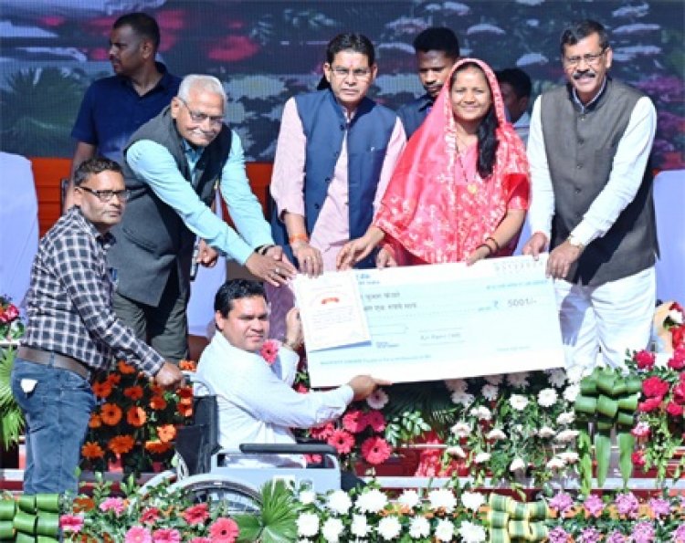 विकसित राष्ट्र बनाने में दिव्यांगजन निभा रहे अहम भूमिका : मंत्री श्रीमती लक्ष्मी राजवाड़े