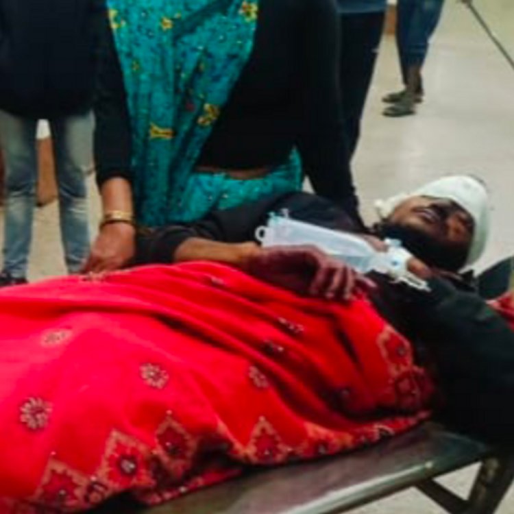 मुरैना में युवक को घेरकर चाकू से किया हमला:मरणासन्न अवस्था में सड़क पर छोड़कर भागे, 4 आरोपियों के खिलाफ मामला दर्ज