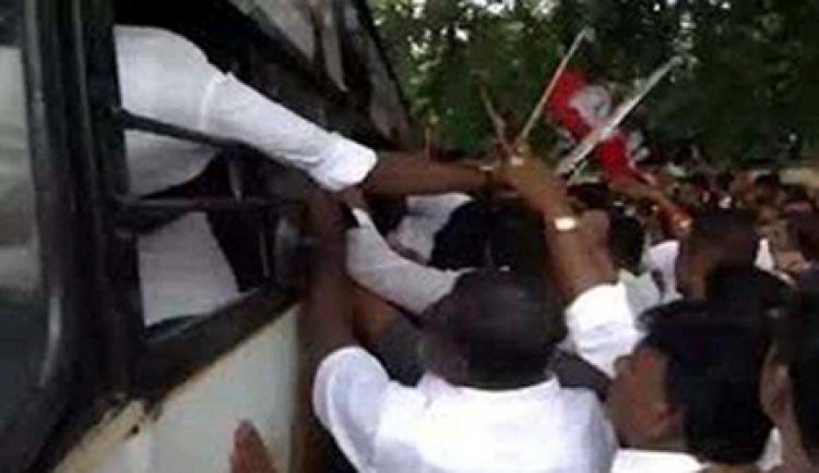 अन्ना विश्वविद्यालय की छात्रा के साथ यौन उत्पीड़न के खिलाफ प्रदर्शन करने पर अन्नाद्रमुक, भाजपा नेता गिरफ्तार