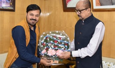 राज्यपाल डेका से विधायकगणों ने सौजन्य भेंट की