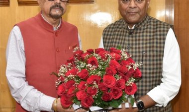 राज्यपाल डेका से विधायकगणों ने सौजन्य भेंट की