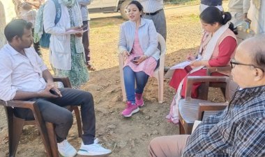 बुखार की सूचना पर एक्शन में स्वास्थ्य विभाग:गांव में 37 मरीजों का किया स्वास्थ्य परीक्षण, 10 के ब्लड सैंपल जांच के लिए भेजे