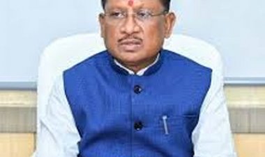 बीजापुर जिले के कुटरू में नक्सलियों द्वारा किए गए आईईडी ब्लास्ट में 8 जवानों सहित एक वाहन चालक के शहीद होने की खबर अत्यंत दुःखद- मुख्यमंत्री