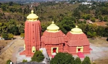 चिरमिरी के जगन्नाथ मंदिर का अद्वितीय डिज़ाइन और सुंदर वास्तुकला श्रद्धालुओं को करती है विशेष रूप से आकर्षित