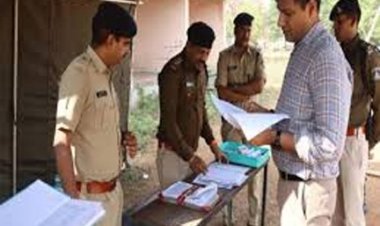 छत्तीसगढ़ में ​​​​​​​पुलिस भर्ती घोटाले के सबूत वॉट्सऐप से मिले; रिश्वत ऑनलाइन दी गई