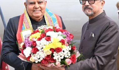 उप राष्ट्रपति जगदीश धनखड़ का माना विमानतल में आत्मीय स्वागत