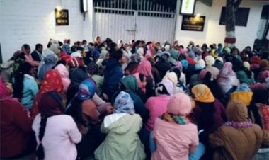 छत्तीसगढ़ में बर्खास्त B.Ed सहायक शिक्षकों ने मंत्री ओपी चौधरी का बंगला घेरा