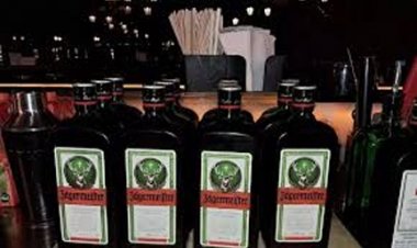 रायपुर के 6 होटल-बार में छापा