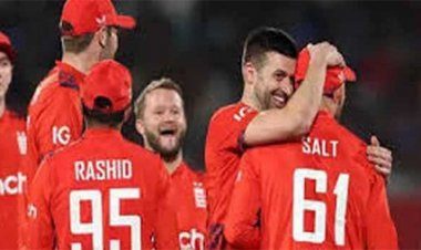 इंग्लैंड ने भारत को 26 रनों से हराया