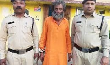 बेटे के साथ मिलकर की थी पत्नी की हत्या, आरोपी पिता गिरफ्तार