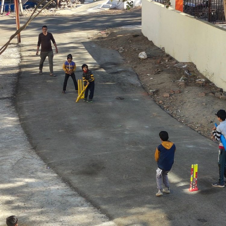 राजगढ़ में 5 दिनों के बाद निकली तेज धूप:घने कोहरे और सर्दी से मिली राहत, न्यूनतम तापमान 0.2 डिग्री बढ़ा