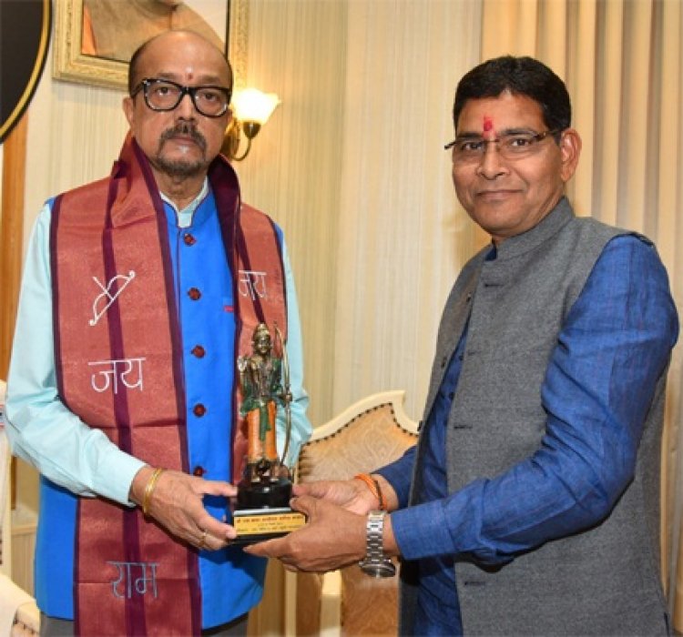 राज्यपाल डेका से खेल मंत्री वर्मा ने सौजन्य भेंट की