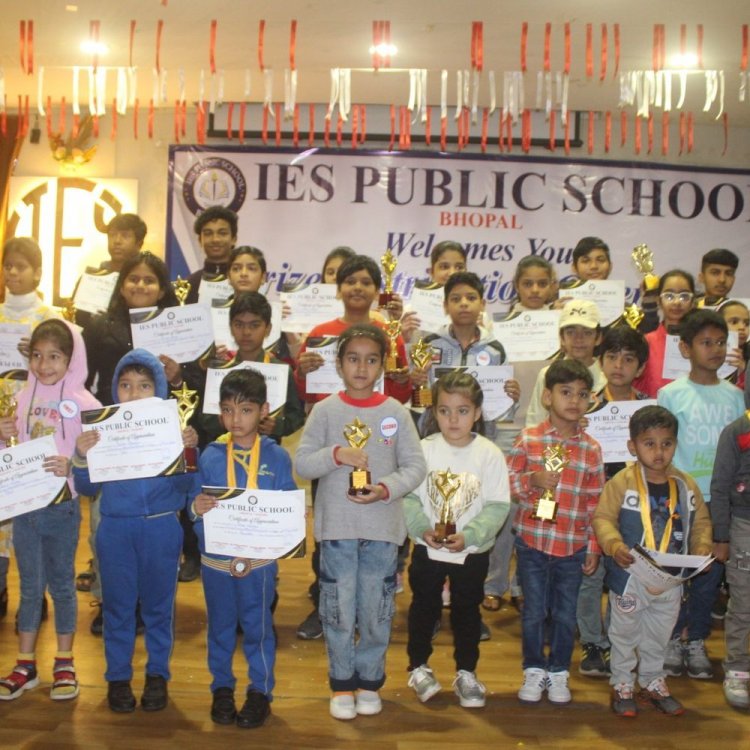 भोपाल में जूनियर यंग माइंड टैलेंट सर्च का ग्रैंड फिनाले:आईईएस पब्लिक स्कूल में टॉपर मन्शवी तिवारी को मिला 21हजार का पुरस्कार