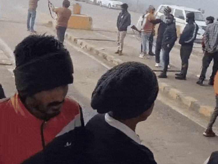 टोल प्लाजा का ठेका मिलने पर किया हर्ष फायर:बाद में कान पड़कर मांगी माफी, अब शस्त्र लाइसेंस और ठेका निरस्त होने का डर