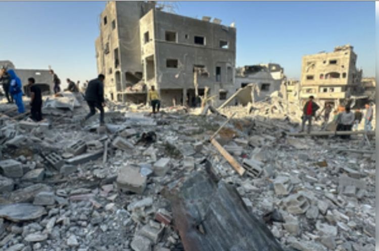 विनाश के अलावा कुछ नहीं : उत्तरी गाजा में लौटे 3,00,000 फिलिस्तीनियों को मिला खंडहरों का शहर