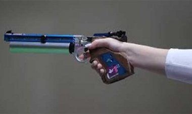 10 मीटर एयर पिस्टल महिला स्पर्धा में आठ निशानेबाजों ने फाइनल में बनाई जगह