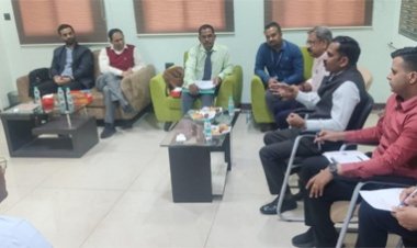 अब छत्तीसगढ़ में पेट्रोल पंपों पर भी होगी वाहनों की प्रदूषण जांच : परिवहन विभाग और पेट्रोलियम कंपनियों के बीच बैठक में लिया गया महत्वपूर्ण निर्णय