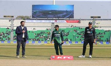 न्यूजीलैंड ने टॉस जीत कर पहले बल्लेबाजी का किया फैसला