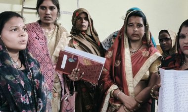 बोलोरो ने टेंपो को मारी टक्कर, 3 घायल:संभल से गंगा स्नान के लिए जा रही थी तीनों महिलाएं, सीएचसी से रेफर