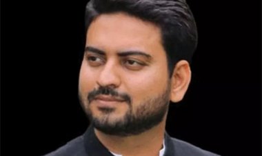 विधानसभा चुनाव के समय निष्काषित 18 बागियों की कांग्रेस वापसी