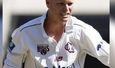 कुहनेमैन के संदिग्ध गेंदबाजी एक्शन पर बोथा : 'यह कलंक कभी नहीं मिटता'