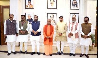 मुख्यमंत्री डॉ. यादव से उत्तर प्रदेश के मुख्यमंत्री योगी ने की सौजन्य भेंट