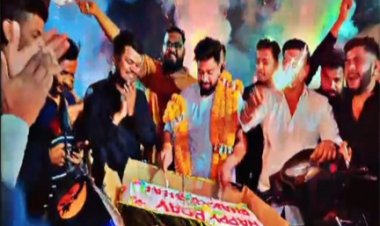 कांग्रेस नेता ने बीच सड़क काटा केक,SSP ने जिलाध्यक्ष समेत 10 को पकड़ा