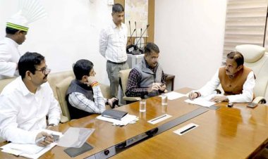 उप मुख्यमंत्री शुक्ल ने स्वास्थ्य विभाग में भर्ती एवं अधोसंरचना विकास कार्यों की प्रगति की समीक्षा की