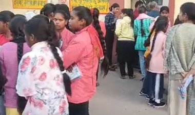 रायबरेली में 72 हजार छात्र देंगे यूपी बोर्ड परीक्षा:109 केंद्रों पर एग्जाम शुरू, सीसीटीवी से होगी निगरानी