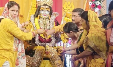 भोपाल में शिव विवाह की रस्में शुरू:बाबा बटेश्वर और मां गौरा को लगी हल्दी-मेहंदी, महिलाओं ने गाए मंगल गीत