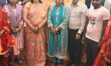 बहराइच में 90 जोड़ों का एक साथ विवाह:7 निकाह भी कराए गए, जरूरत का सामान और आशीर्वाद देकर किया विदा