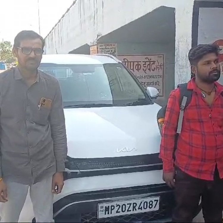 कुंभ में नरसिंहपुर की लावारिस कार का वायरल वीडियो फेक:मालिक बोले- कार पार्किंग में छोड़ आश्रम गए थे, भगदड़ में नहीं थे