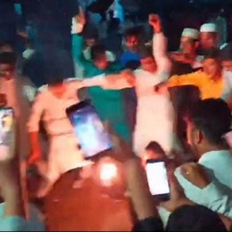 शब-ए-रात पर आतिशबाजी से मचा हड़कंप:मेरठ में जिला अस्पताल और कूड़े के पहाड़ में लगी आग, पुलिस की अपील बेअसर