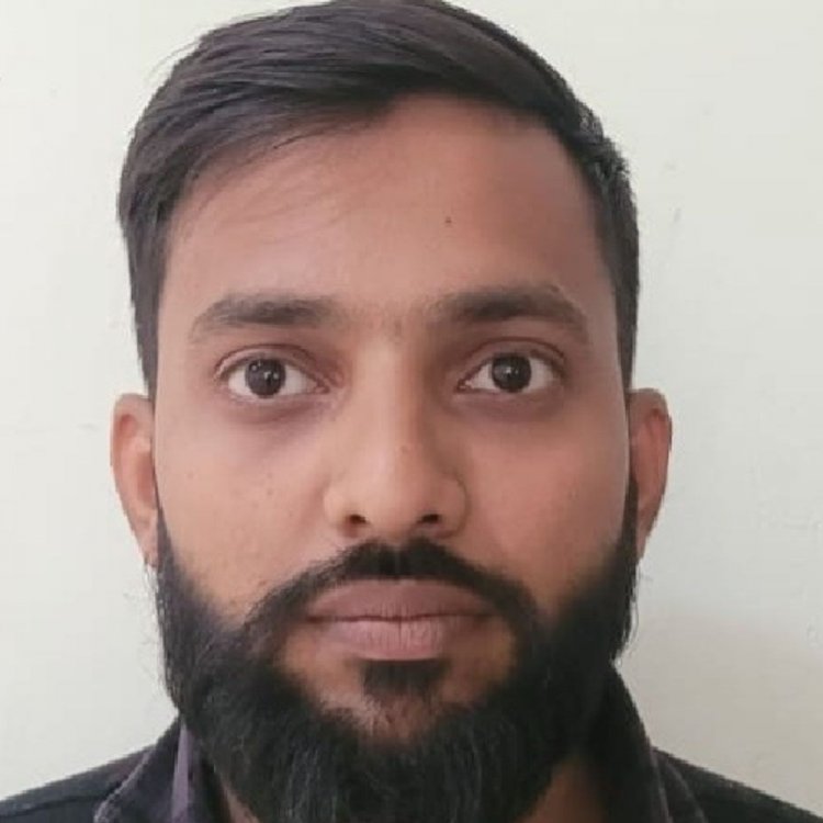 लखनऊ में फर्जी कॉल सेंटर का भंडाफोड़:STF ने विदेशी नागरिकों से ठगी करने वाले संचालक को किया गिरफ्तार; हेल्थ इंश्योरेंस और सब्सिडी का देता था लालच