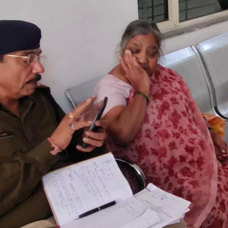 नशे में मां से मारपीट करने वाला बेटा गिरफ्तार:बुजुर्ग ने एसपी से की थी शिकायत; बोलीं- पेंशन से घर चलाती हूं, बेटा कुछ नहीं करता