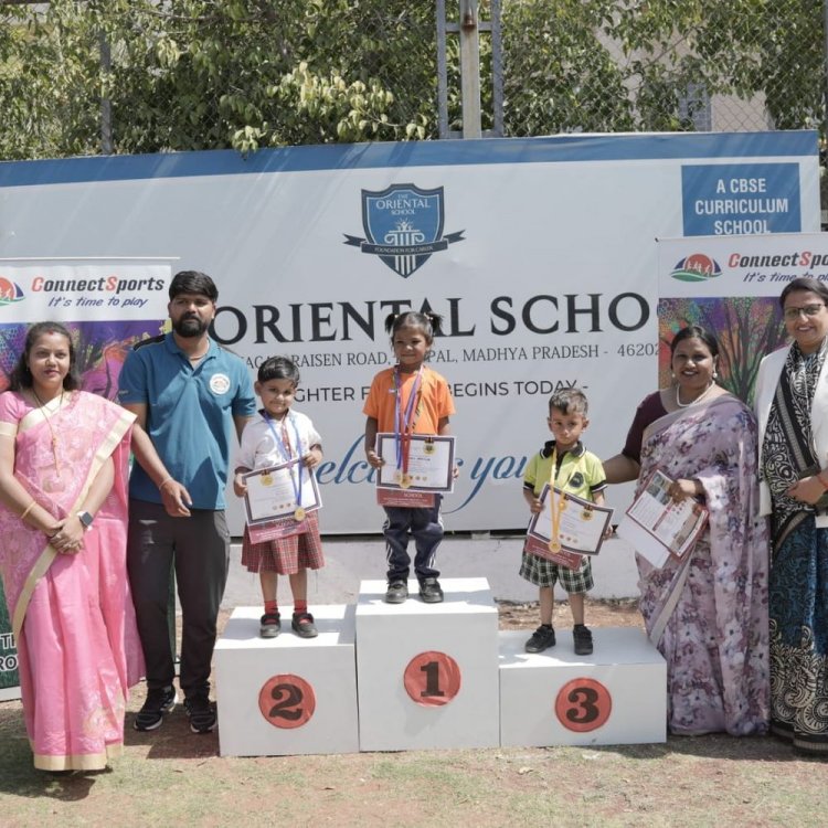 दी ओरिएंटल स्कूल में किड्स ओलंपिक्स:जंपिंग जैक, पासिंग द पार्सल जैसी रोचक प्रतियोगिताएं,माता-पिता भी बने हिस्सा