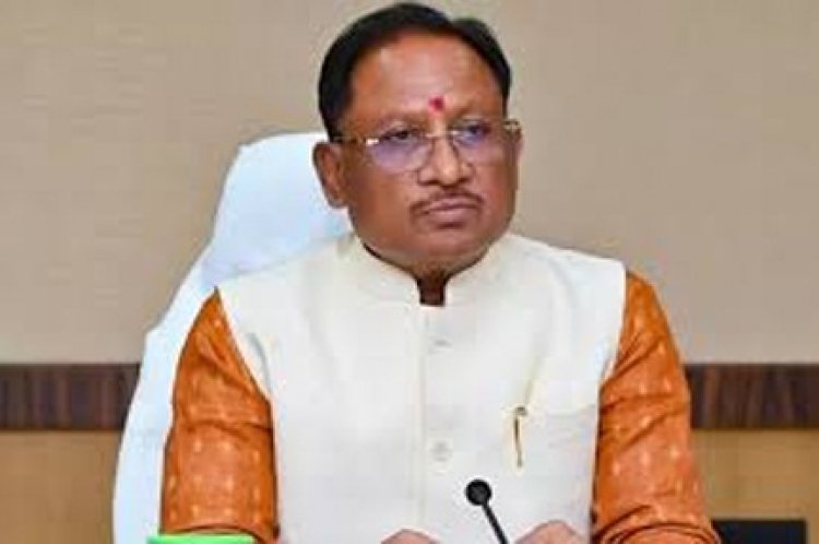 मुख्यमंत्री विष्णु देव साय ने बाबू छोटेलाल श्रीवास्तव की जयंती पर किया नमन