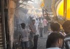 सलकनपुर धाम की दुकानों में लगी आग:मंदिर के पास 12 दुकानें जलकर राख; ढाई घंटों से बुझाने की कोशिश जारी
