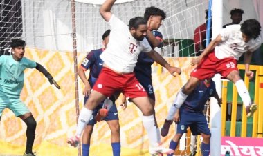 मोयरा गोल्ड कप फुटबॉल स्पर्धा का मुख्य दौर आज से:इंदौर में राजमोहल्ला इलेवन ने 1-0 से और महू एकेडमी ने 2-1 से जीते क्वालीफाइंग मैच