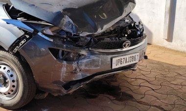 सीधी में बीजेपी सांसद की बाउंड्री वॉल में टकराई कार:नशे में धुत था ड्राइवर; सांसद बोले- ट्रैफिक पुलिस कोई कार्रवाई नहीं कर रही