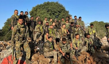 नक्सलियों के बनाए 70 फीट ऊंचे स्मारक को जवानों ने किया ध्वस्त