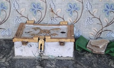 आलीराजपुर में नवगज दरगाह में चोरी:चोरों ने सीसीटीवी के तार काटे; गल्ला तोड़कर नकदी ले गए