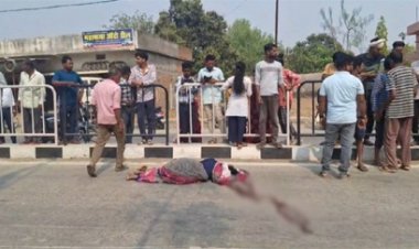 तेज रफ्तार बाइक सवार ने महिला को मारी टक्कर, मौत