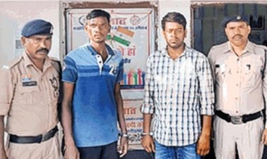 लुटेरे की गर्दन में ही धंसा चाकू, मौत