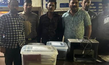 आगरा में बन रही थी बड़ी यूनिवर्सिटीज की फर्जी मार्कशीट:10 से 20 हजार में ऑन डिमांड करता था तैयार, 5000 से ज्यादा मार्कशीट बनाई