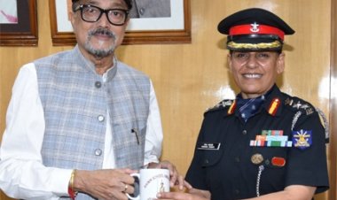 राज्यपाल डेका से कर्नल सोबती ने सौजन्य भेंट की