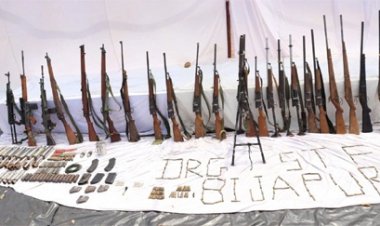 मुठभेड़ में मारे गए थे 26 नक्‍सली, 93 लाख के इनामी 18 नक्सलियों की हुई पहचान