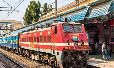 रेलवे मजिस्ट्रेट की सख्त कार्रवाई: बिना टिकट यात्री और स्टॉल्स पर ठोका ₹79,600 का जुर्माना