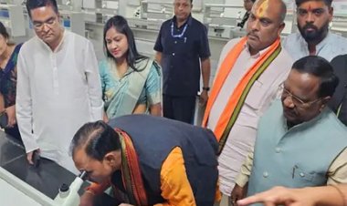 छत्तीसगढ़ के स्वास्थ्य मंत्री श्याम बिहारी जायसवाल ने दुर्ग जिले का दौरा किया